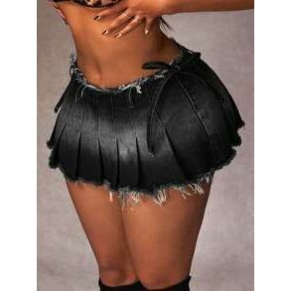 SHEIN Black Frayed Mini Skirt